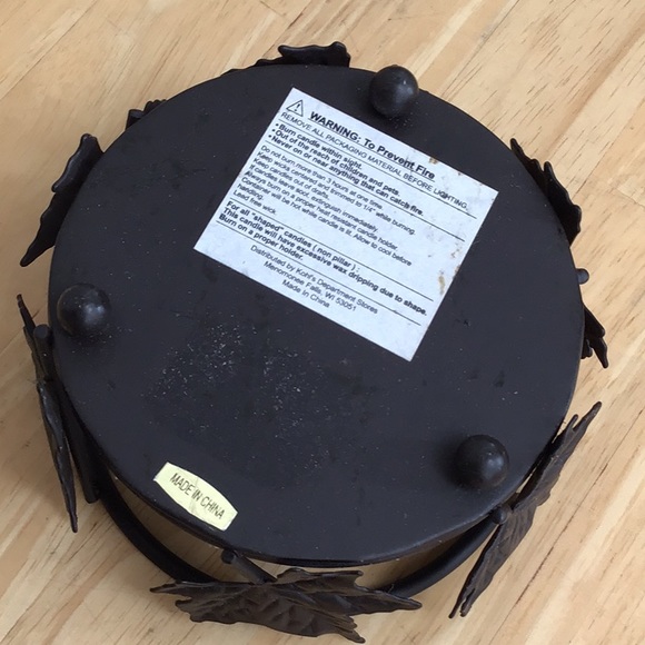 Kohl’s Round Candle Holder 3 7/8” Diameter - Picture 4 of 4